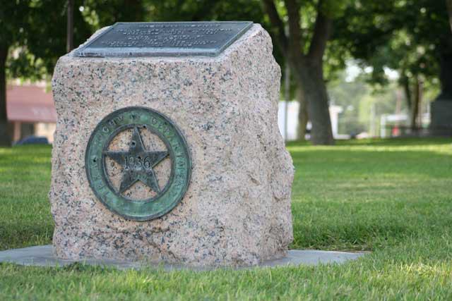Ozona Chamber